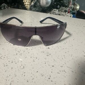 Guess Navy and Gray Men's Sunglasses (20)